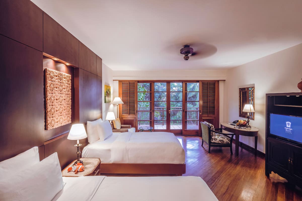 1 bedroom, premium bedding, minibar, in-room safe