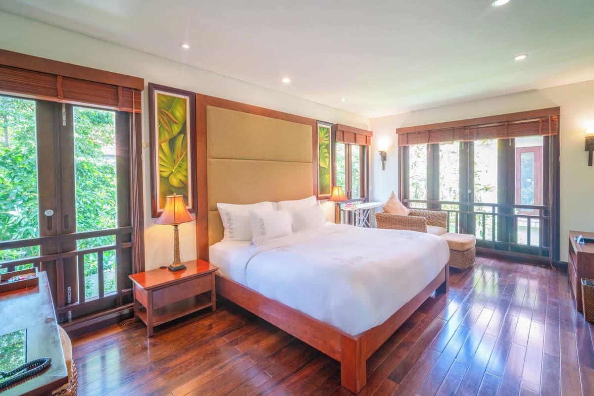 Villa familiar, 2 habitaciones, piscina privada | Ropa de cama de alta calidad, minibar, caja fuerte y escritorio