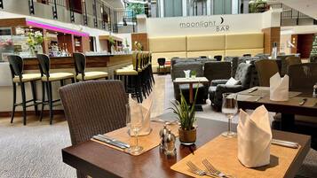 FrĂŒhstĂŒck, Abendessen, Brunch, KĂŒche des Mittleren Ostens