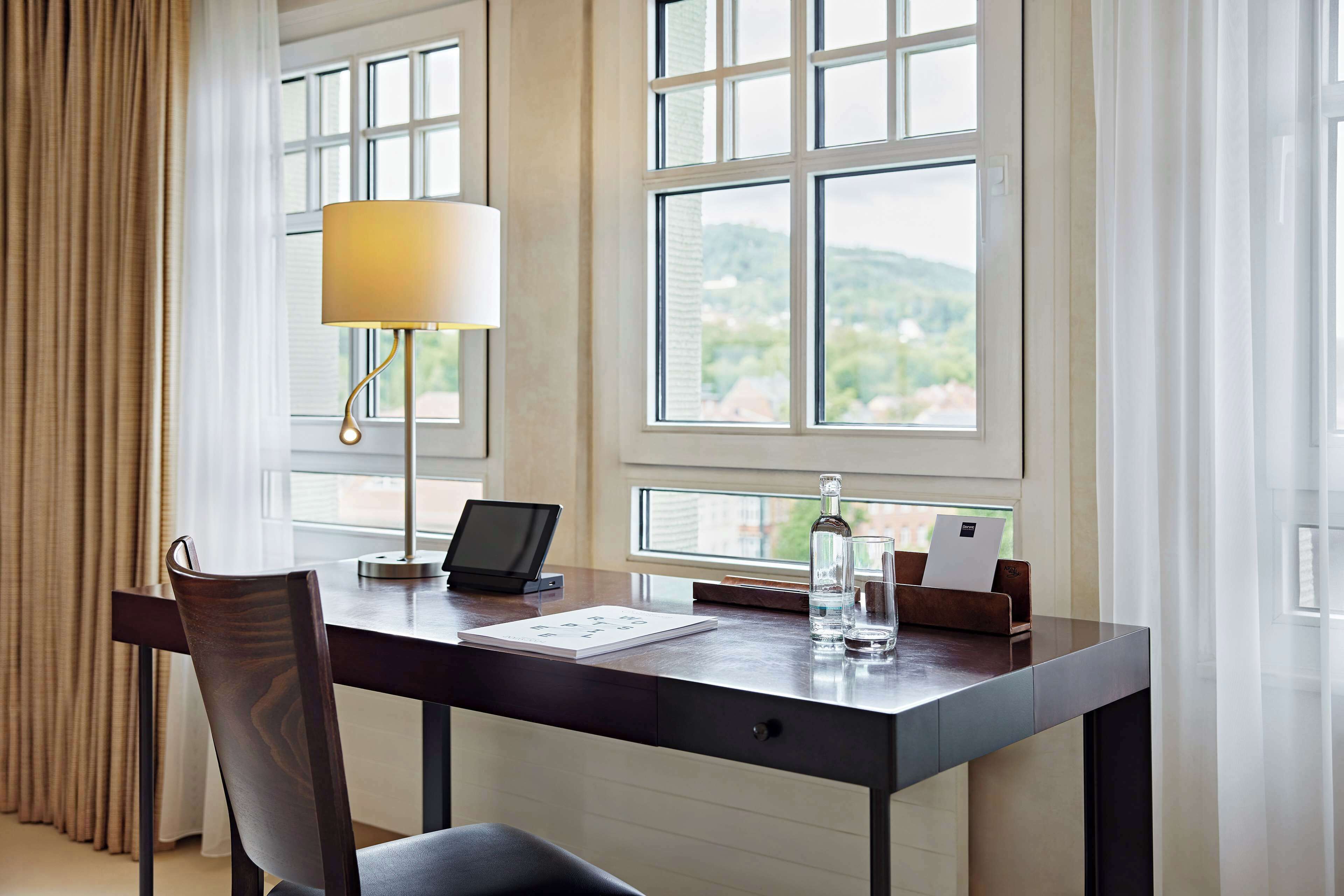 comfort suite | 1 bedroom, hypo-allergenic bedding, minibar, in-room safe