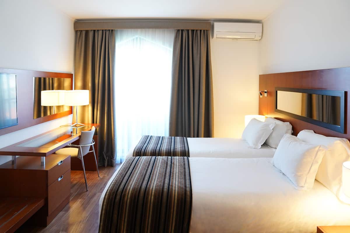 Family Apartment, 2 Bedrooms, Kitchen | 1 bedroom, hypo-allergenic bedding, minibar, in-room safe