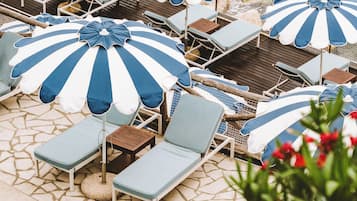 Spiaggia privata nelle vicinanze, lettini da mare, ombrelloni