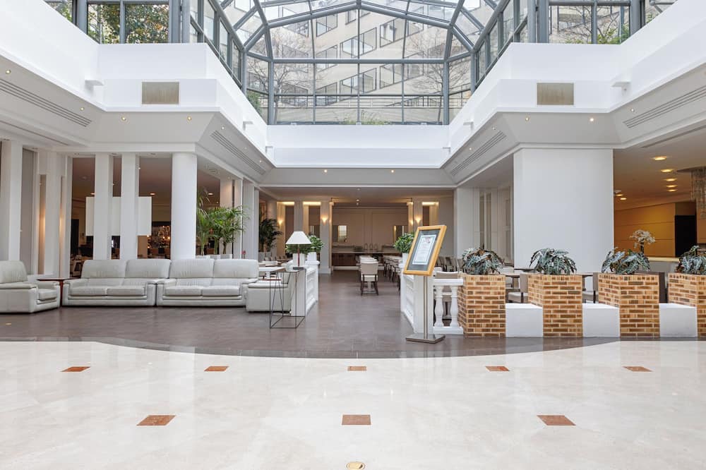 Occidental Paris Levallois