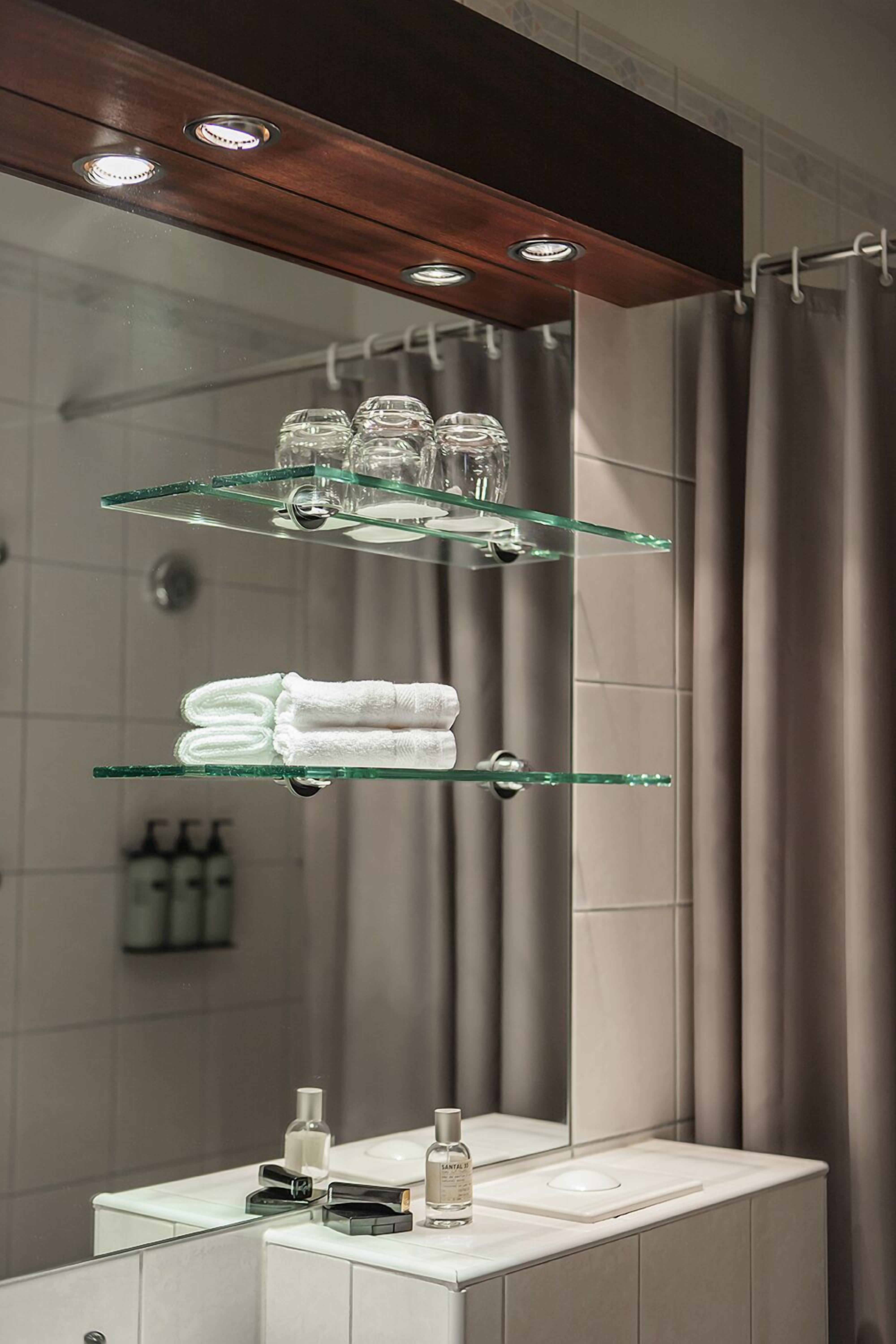 Photo - Hotel Holt - The Art Hotel