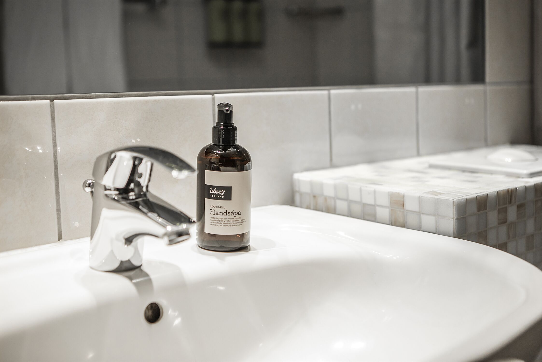 double or twin room | bathroom | eco-friendly toiletries, hair dryer, bathrobes, towels