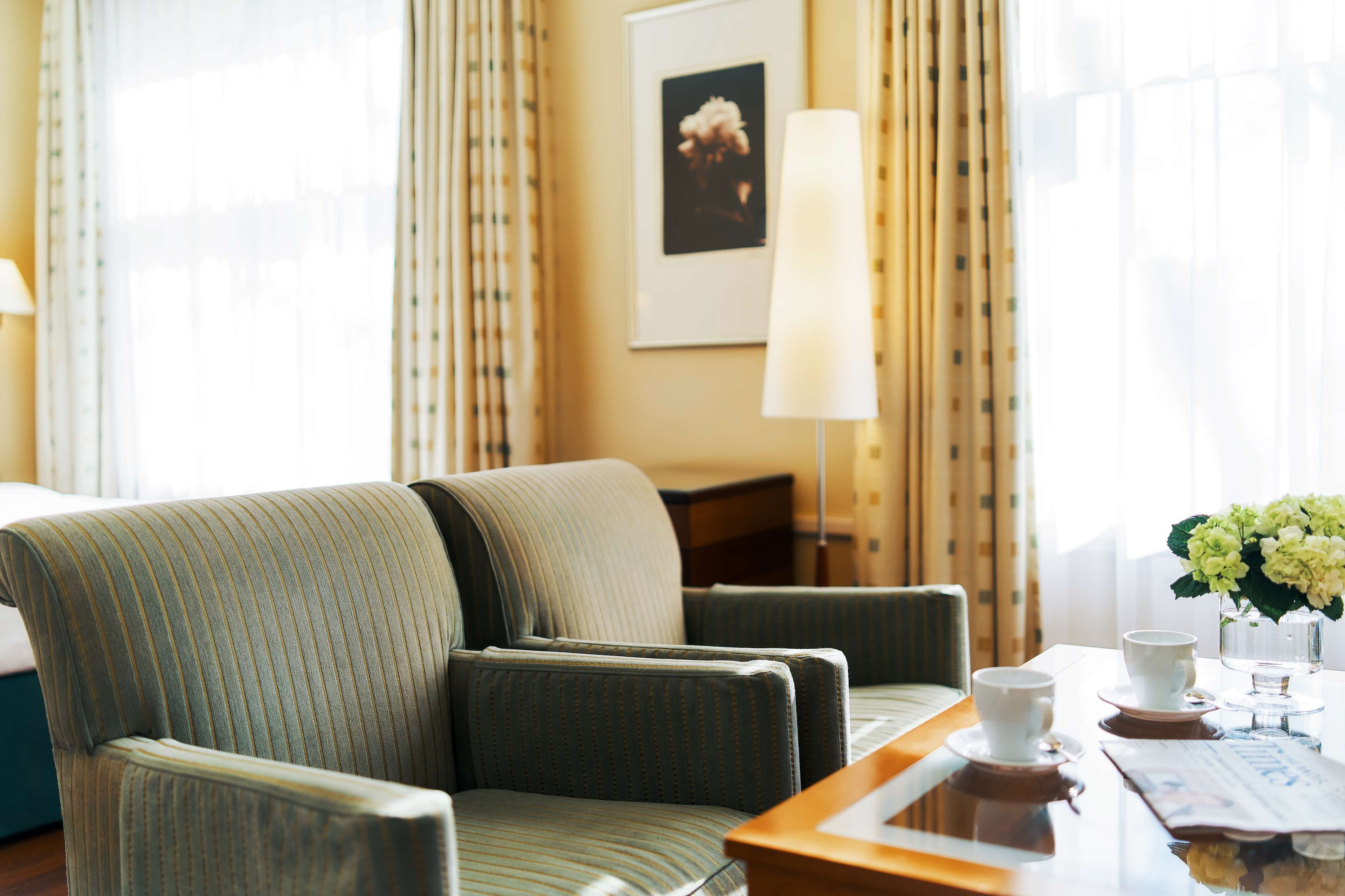 minibar, in-room safe, desk, laptop workspace