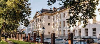 Grand Hotel Karel V