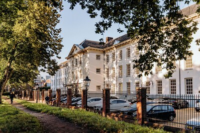 Grand Hotel Karel V