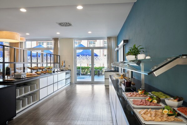Daily buffet breakfast (EUR 18 per person)