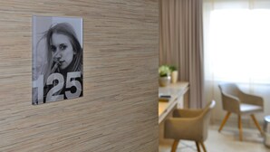 Imej tidak diklasifikasikan, 3 daripada 35, butang
