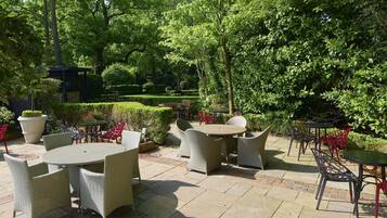 BBQ/picnic area