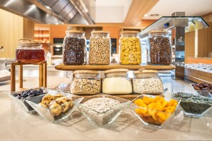 Desayuno bufé gratuito y diario