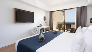 Desk, WiFi (free), bed sheets