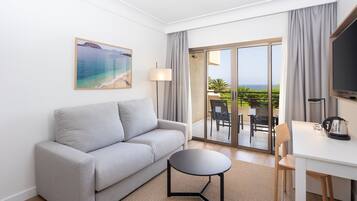 Télévision de 23 pouces avec chaßnes par satellite