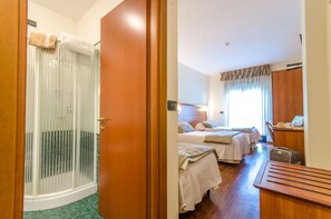 Pillowtop beds, minibar, in-room safe, desk
