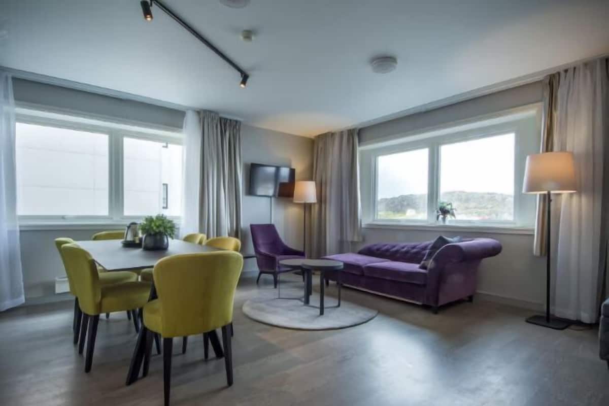 Living area | TV, pay movies