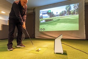 Indoor golf driving range - Golfhotel Fahrenbach (Trostau)