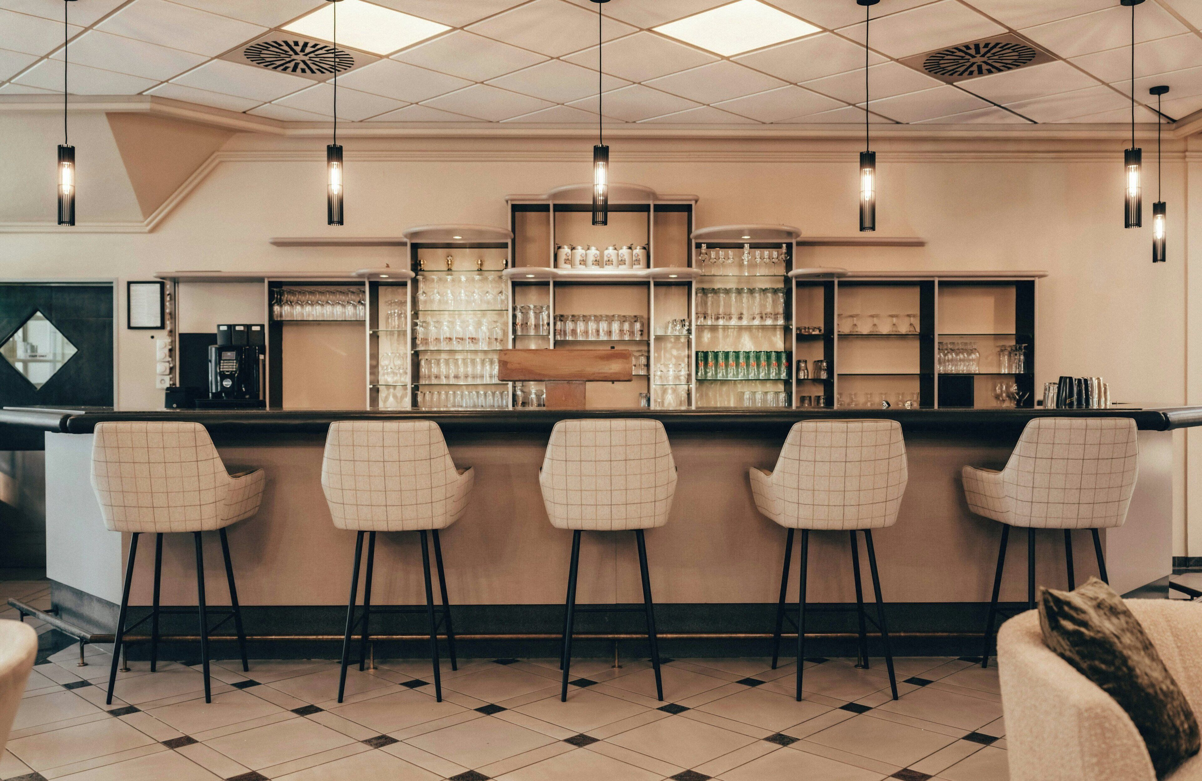 Bar (in der Unterkunft)
