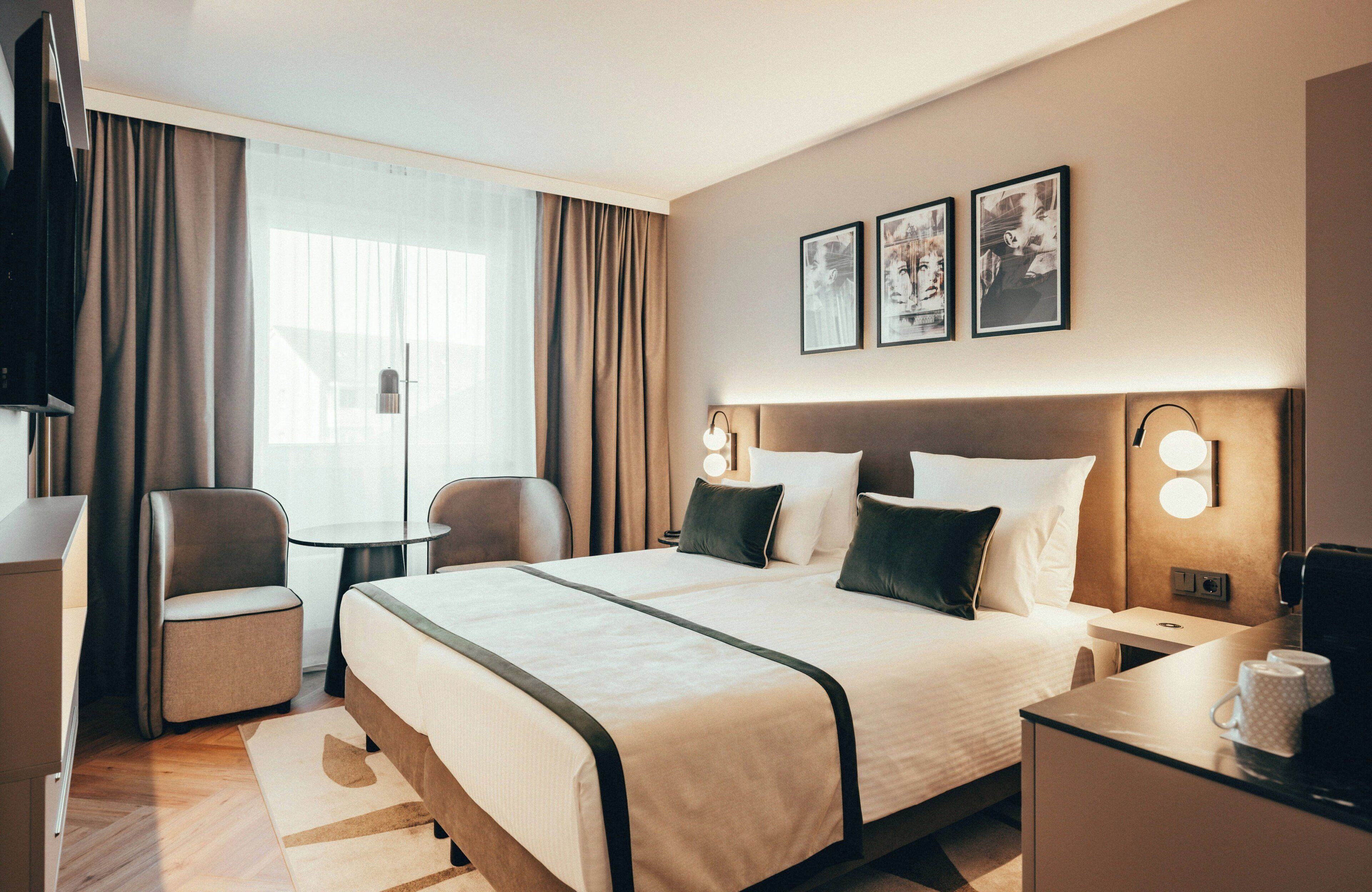 Habitación confort | Escritorio, sistema de insonorización, cunas gratuitas y wifi gratis