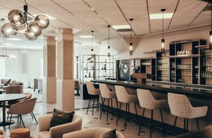 酒吧（店内）