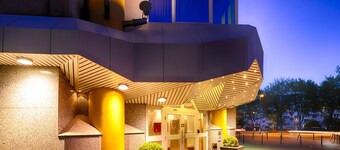 科隆莱昂纳多酒店