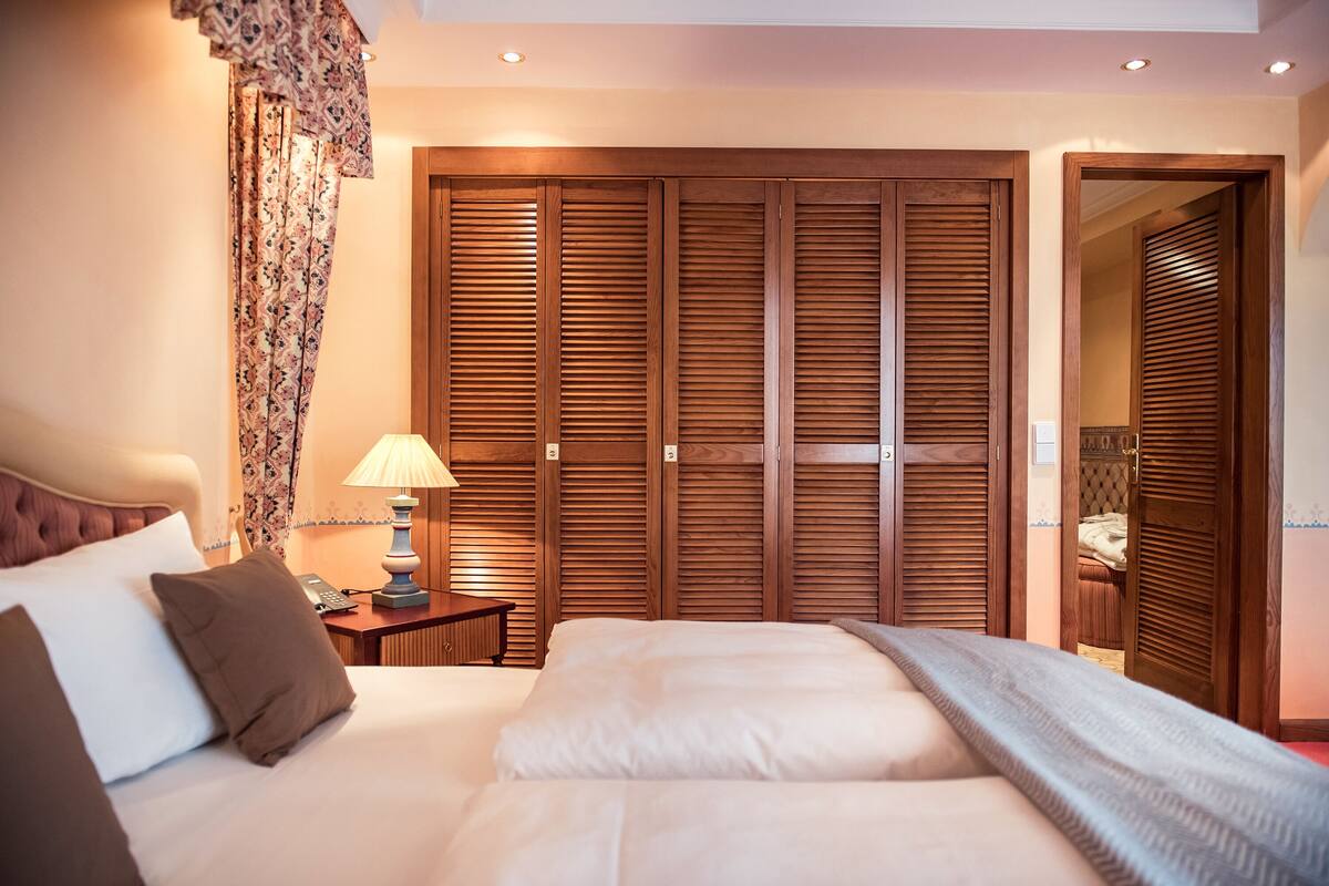 hypo-allergenic bedding, individually decorated, desk, laptop workspace