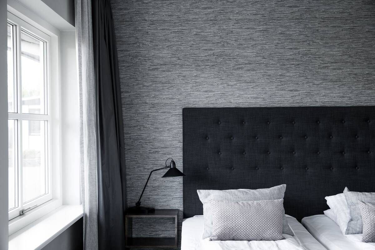 standard double or twin room | 1 bedroom, desk, soundproofing, cots/infant beds