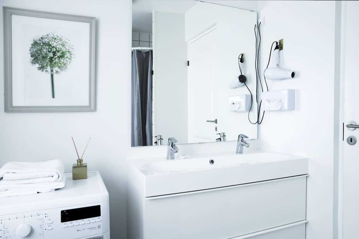 apartment, 2 bedrooms, patio | bathroom | free toiletries, hair dryer, towels