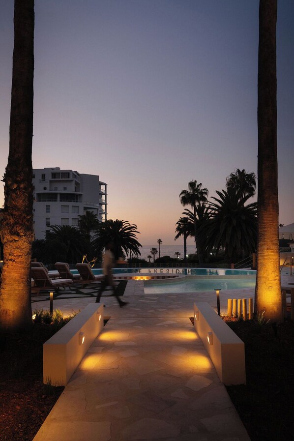 Outdoor pool, pool umbrellas, pool loungers