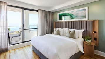 Presidential Ocean Suite | Egyptian cotton sheets, premium bedding, Tempur-Pedic beds, in-room safe