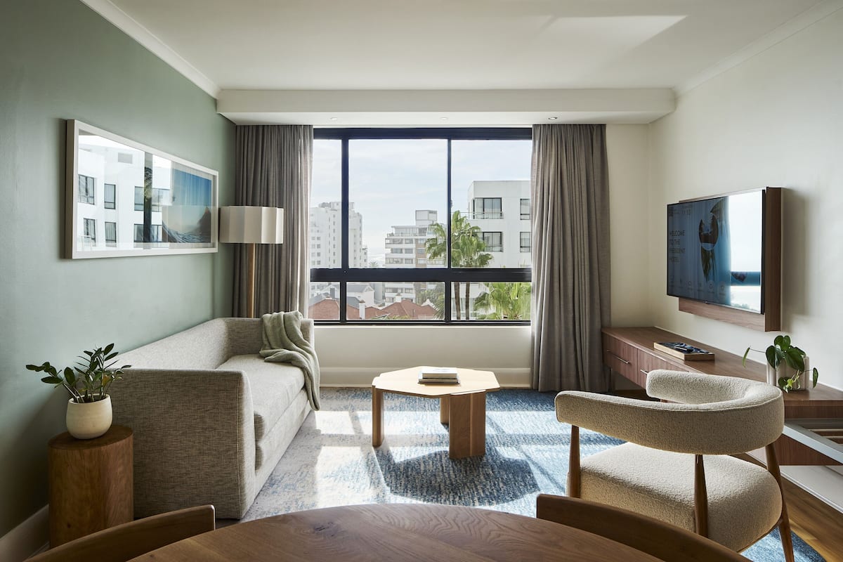 Ocean Suite | Living area