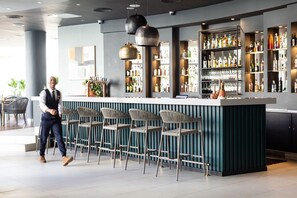 Bar (en la propiedad)