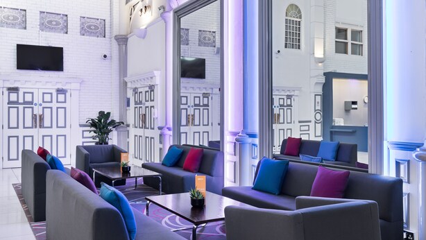 Sitteområde i lobbyen