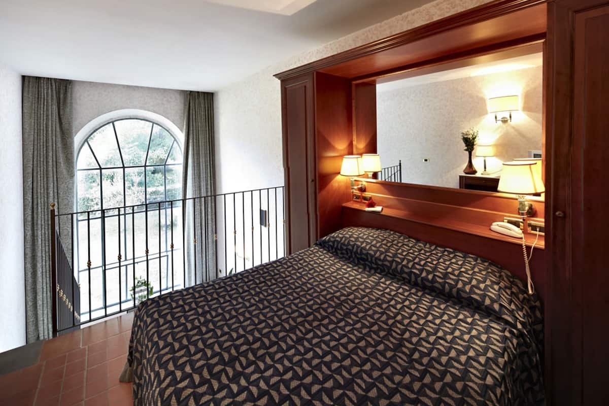 Minibar, in-room safe, blackout curtains, free cots/infant beds