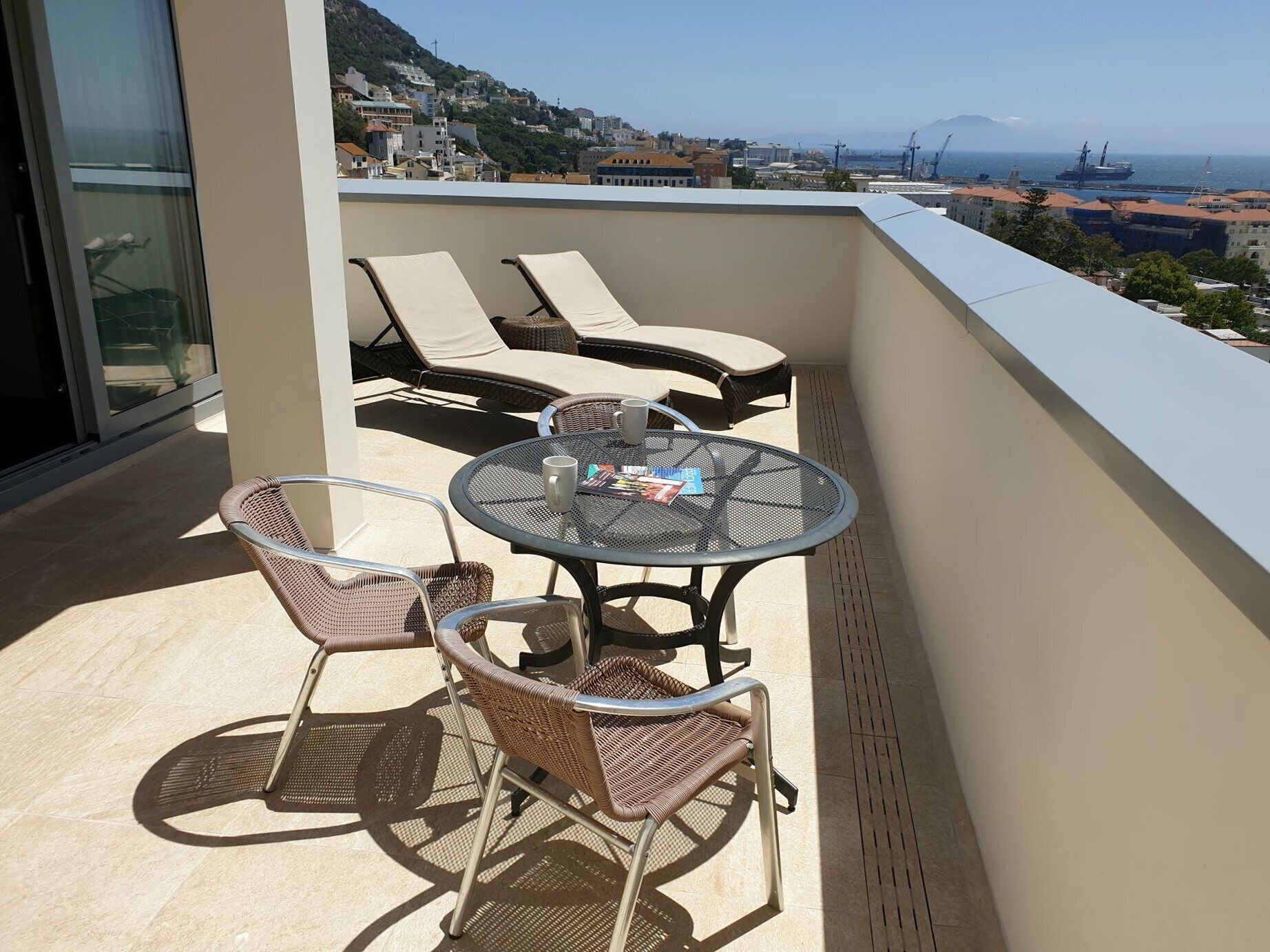 executive room, balcony | 1 bedroom, premium bedding, in-room safe, desk