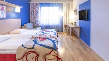 Superior Double Room | In-room safe, desk, blackout drapes, free cribs/infant beds