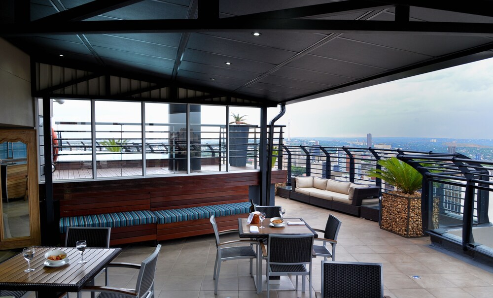 The Parktonian All - Suite Hotel by null