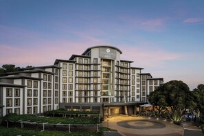Exterior - Protea Hotel by Marriott Johannesburg Wanderers (Sandton)