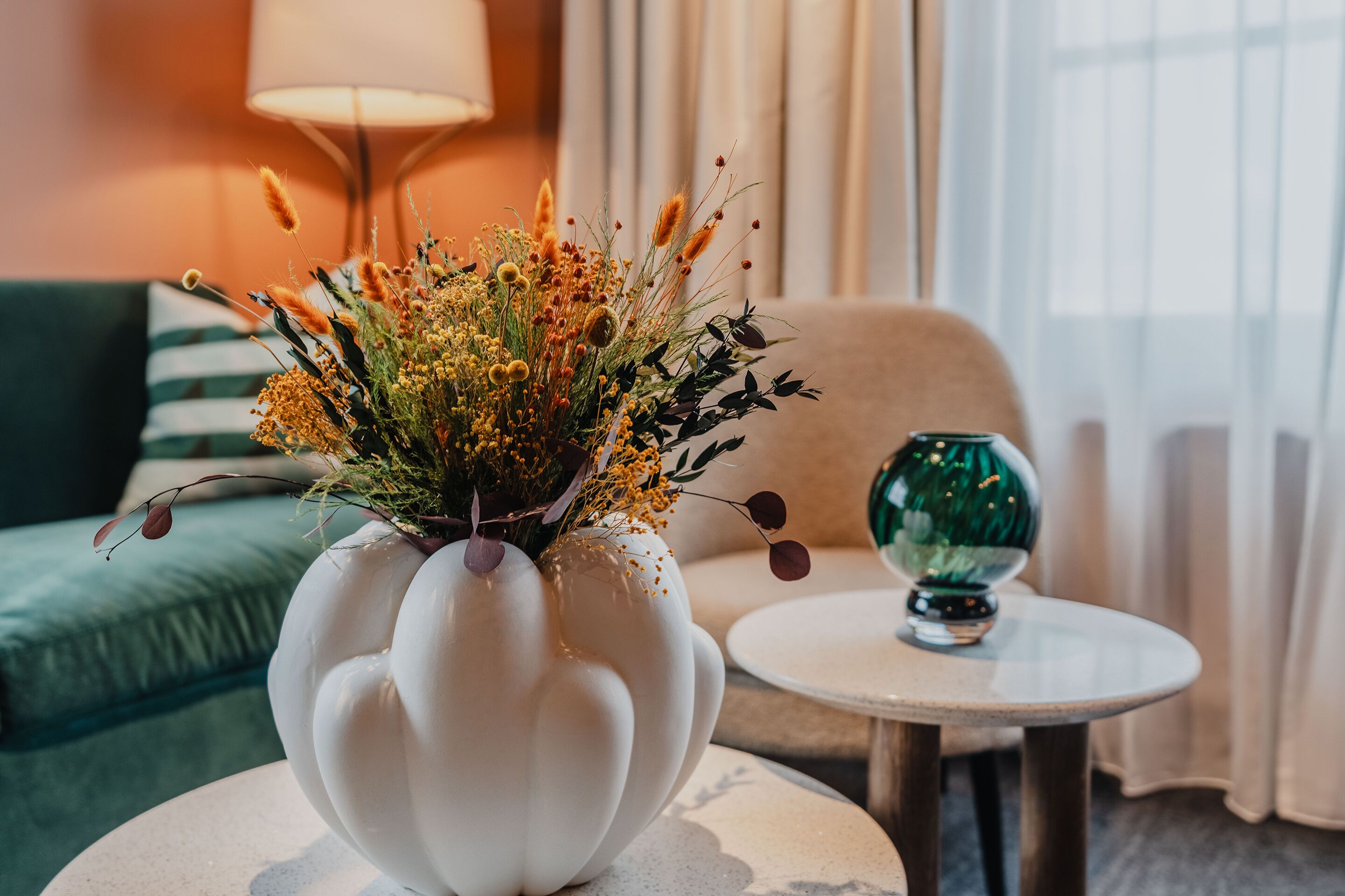 Ropa de cama de alta calidad, minibar y cortinas blackout 