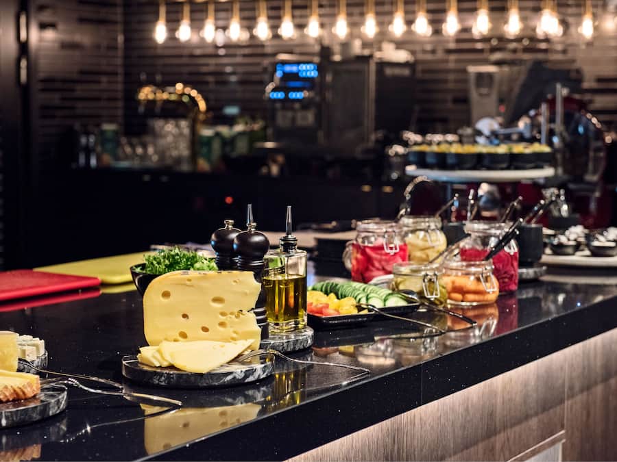 Free daily buffet breakfast