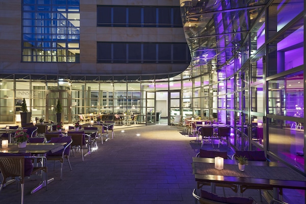 Breakfast, lunch served; international cuisine, al fresco dining