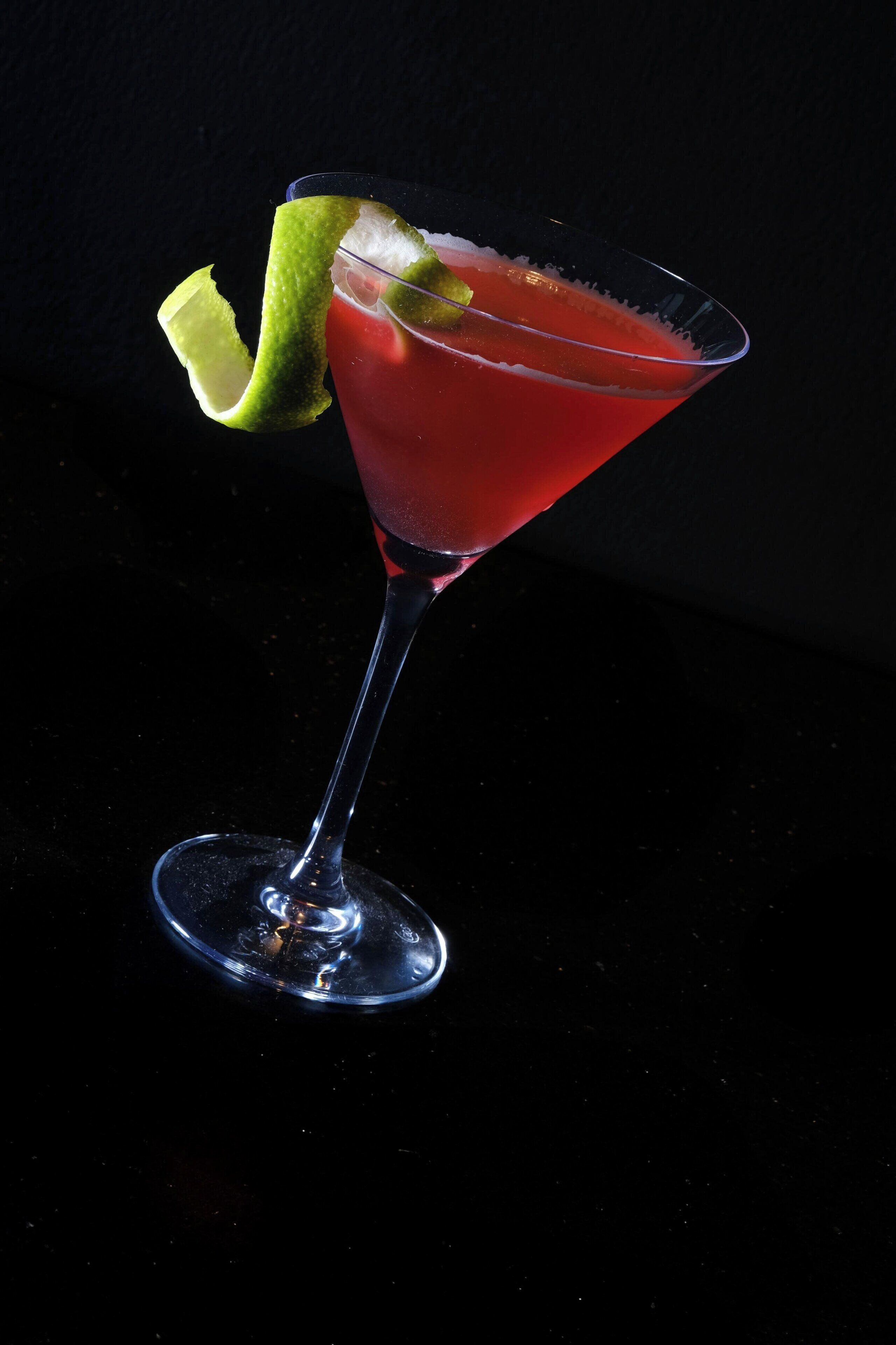 breakfast, lunch served; international cuisine, al fresco dining