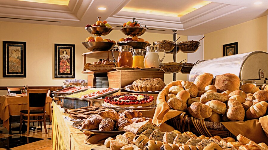 Ramada by Wyndham Naples