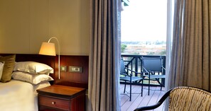 Executive Room | Terrace/patio