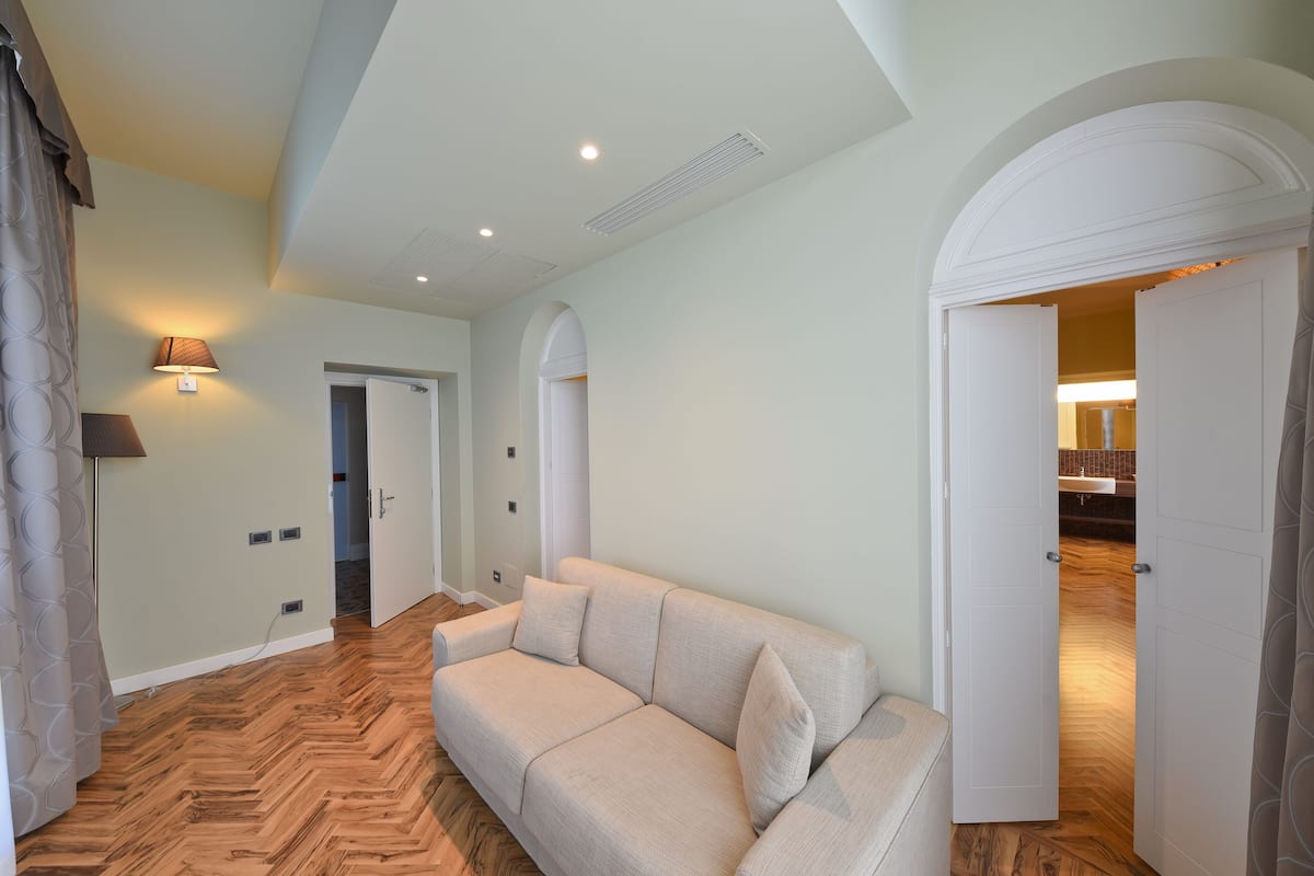 grand suite (villa) | 1 bedroom, premium bedding, down duvets, minibar