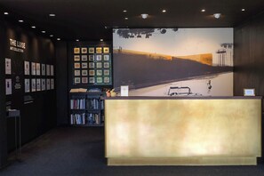 Reception - Hotel Luise (Riva del Garda)