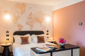 防过敏的被褥、迷你吧、客房内保险箱、办公桌