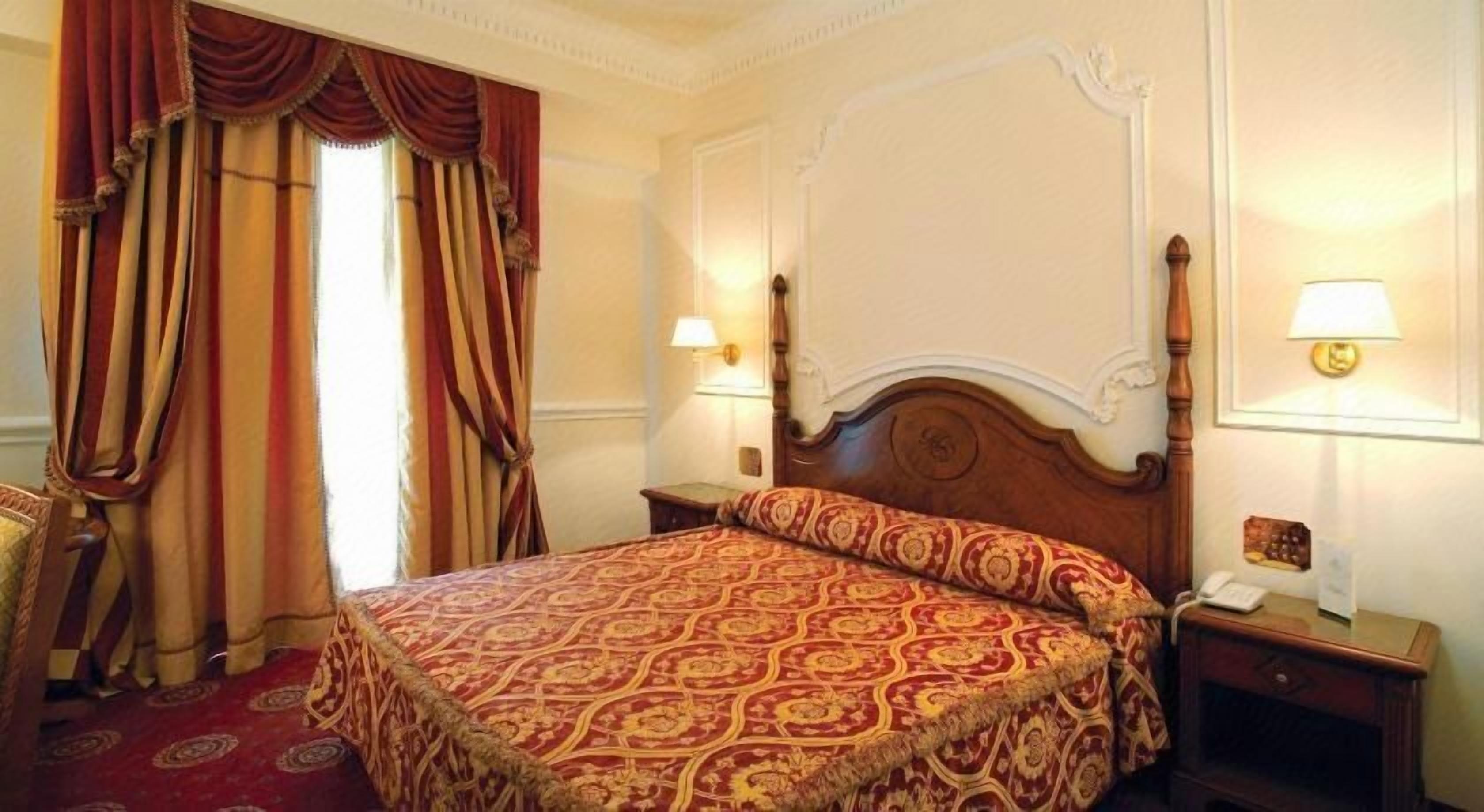 Minibar, in-room safe, desk, blackout curtains