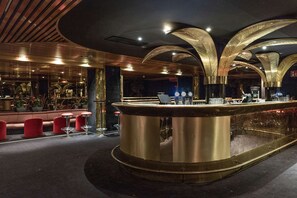 Bar (en el alojamiento)