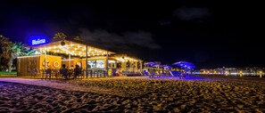 Beach bar